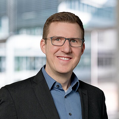 Dr. Bastian Hiltscher 