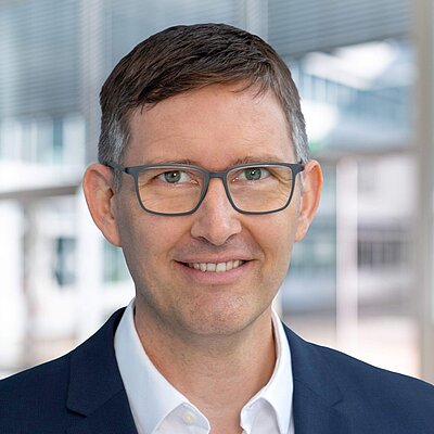 Dr. Oliver Arentz Dr. Oliver Arentz